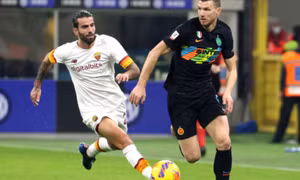 Roma bị Inter loại ở Cup Italy