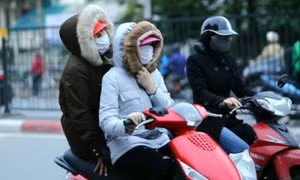 Giá rét bao trùm miền Bắc ngày đầu năm Nhâm Dần
