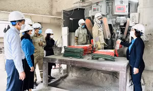 Đồng hành cùng người lao động 