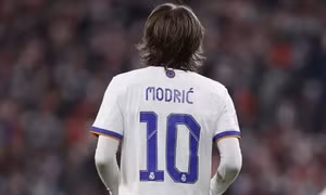Luka Modric hé lộ thời gian treo giày