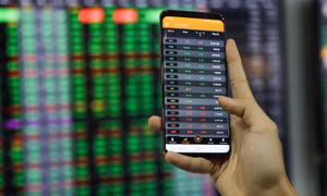 VN-Index lập đỉnh mới