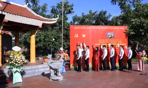Đảng bộ Than Quảng Ninh: Chăm lo tạo nguồn, phát triển đảng viên mới 
