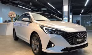 Giảm 50% phí trước bạ, xe hot hạ giá lăn bánh bao nhiêu?