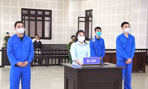 Vào tù vì không tố giác hành vi mua bán ma túy của… người yêu
