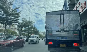 Cần nâng cao ý thức trong việc dừng, đỗ xe