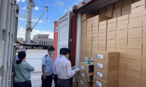22.000 hộp sữa viện trợ từ Úc đã được thông quan