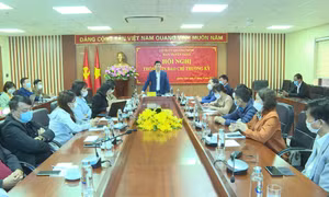 Hội nghị thông tin báo chí thường kỳ 