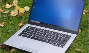 Thị trường laptop sôi động mùa dịch