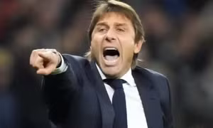 Tottenham thắng trận ra mắt của Conte
