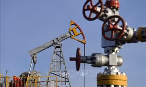 Giá dầu giảm bốn tuần liên tiếp