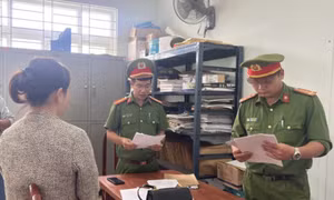 Mạo danh cán bộ ngân hàng để vay nặng lãi 4 tỷ đồng
