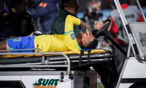 Neymar bị loại khỏi đội hình Al Hilal cả mùa giải