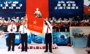 Từ làng vận tải tới vùng đất anh hùng 