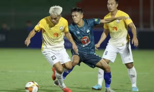 HAGL thua đậm sau khi đổi tên