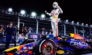 Verstappen ngược dòng để về nhất Grand Prix Las Vegas