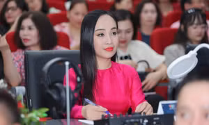 Chuyện về nữ NSƯT trẻ nhất nhì Việt Nam sắp được phong Nghệ sĩ Nhân dân