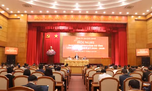 “Nâng cao chất lượng tăng trưởng kinh tế; phát triển văn hóa, con người giàu bản sắc Quảng Ninh”