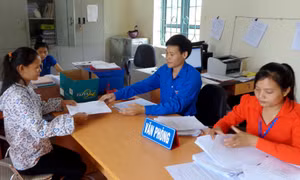 Quy định mới về tiếp nhận công chức cấp xã