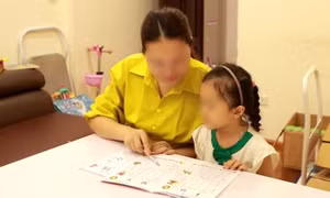 Giới trẻ ngại sinh con vì áp lực kinh tế