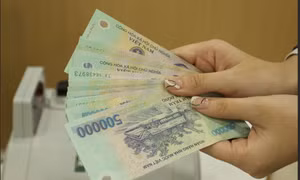 Nợ xấu tăng mạnh từ vay mua nhà, ô tô