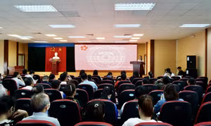 Tuyên truyền về lợi ích của sử dụng kết quả giải quyết TTHC bản điện tử