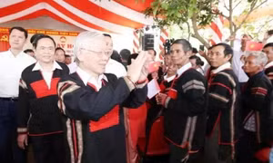 Ra mắt cuốn sách của Tổng Bí thư về phát huy truyền thống đại đoàn kết