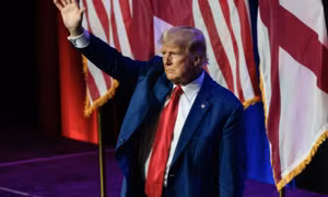 Ngày càng nhiều người kêu gọi phát sóng phiên tòa xét xử ông Trump