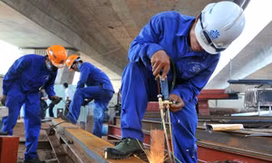 Gỡ khó cho doanh nghiệp để thúc đẩy tăng trưởng