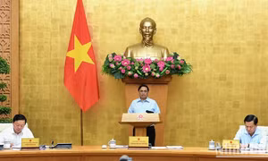 Thủ tướng Phạm Minh Chính: Theo dõi chặt mọi diễn biến, phản ứng chính sách kịp thời, linh hoạt