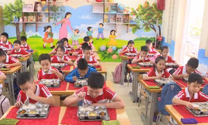 Dịch vụ cung cấp suất ăn công nghiệp chuyên nghiệp, uy tín, đảm bảo an toàn VSTP