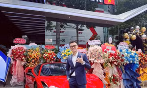 ‘Trùm buôn' siêu xe Phan Công Khanh khai thua bạc, nợ 100 tỷ