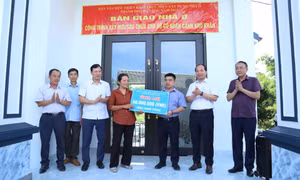 Xóa nhà tạm, nhà dột nát: TP Hạ Long quyết tâm về đích sớm