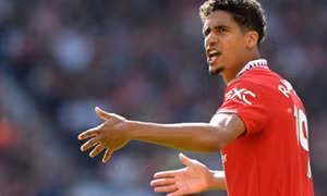 Varane chốt tương lai với M.U