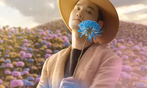 Hit-maker Khắc Hưng khiến cộng đồng mạng ‘dậy sóng’ với vai trò mới