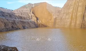 Tìm thấy 19 thi thể trong vụ sạt lở mỏ ngọc bích ở Myanmar