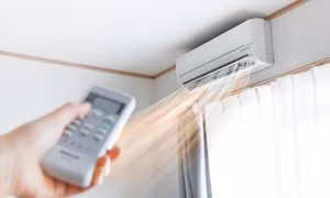 Bật điều hòa liên tục hay bật tắt tiết kiệm điện hơn?