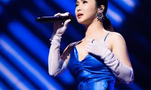 Hương Tràm: 'Tôi vượt tổn thương khi bị bắt nạt qua mạng'