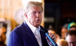 Ông Trump phải nộp 200.000 USD để được tại ngoại ở bang Georgia