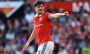Man Utd từ chối cho mượn Maguire
