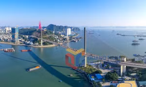 Cầu Bãi Cháy - Công trình ghi dấu ấn đầu thế kỷ XXI