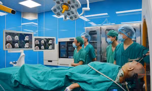 Bệnh viện Bãi Cháy: Tạo đột phá phát triển y tế chuyên sâu, thu hút người bệnh