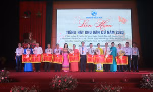 Sôi nổi Liên hoan tiếng hát khu dân cư huyện Đầm Hà năm 2023
