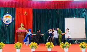 Nâng hiểu biết pháp luật cho học sinh, sinh viên