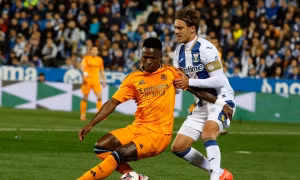 Real đón cú sốc Vinicius trước trận Liverpool