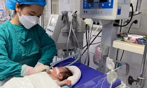 Mối nguy hại do lạm dụng kháng sinh ở trẻ em