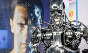 Nỗi lo robot AI 'nổi loạn'