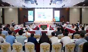 Hội thảo chuyên đề về cải thiện môi trường đầu tư kinh doanh và tăng trưởng xanh