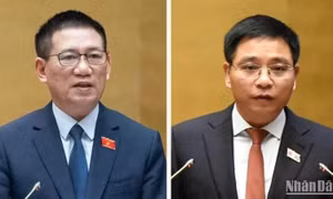 Thủ tướng trình Quốc hội phê chuẩn miễn nhiệm chức vụ Bộ trưởng Tài chính và Bộ trưởng Giao thông vận tải