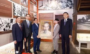 Thủ tướng Phạm Minh Chính thăm Khu di tích Chủ tịch Hồ Chí Minh tại Vân Nam