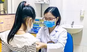 Dậy thì sớm có liên quan hóa chất?